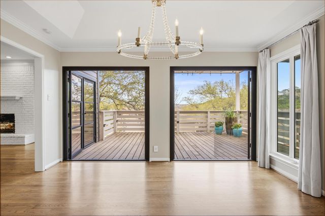 5705 Carry Back LN, Austin, TX 78746