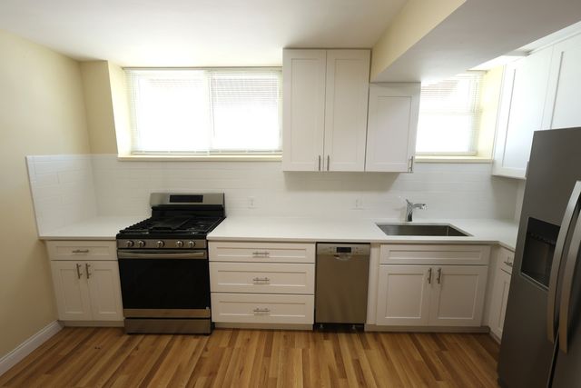 6157 W Belmont Avenue 1R, Chicago, IL 60634