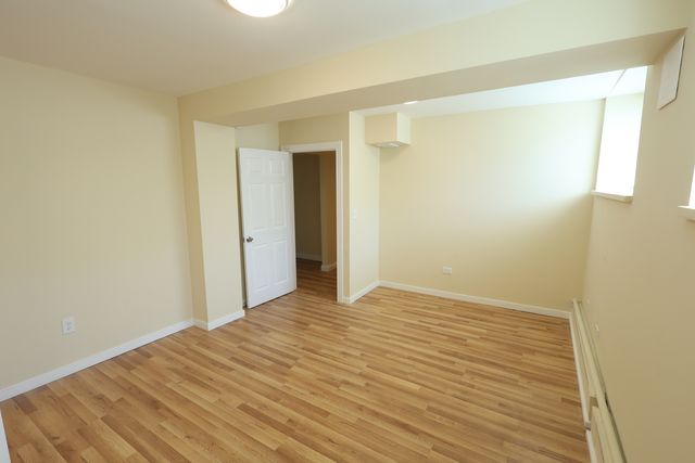 6157 W Belmont Avenue 1R, Chicago, IL 60634