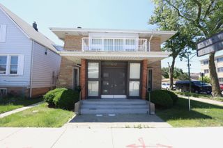 6157 W Belmont Avenue 1R, Chicago, IL 60634