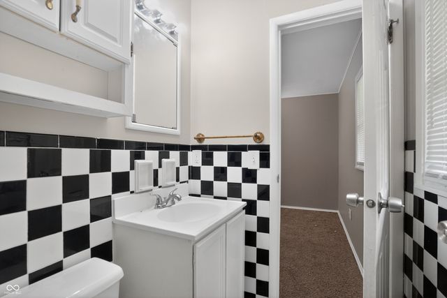 4105 Mellis Court, Indianapolis, IN 46235