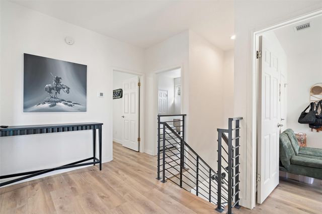 310 Saddle Blanket DR, Dripping Springs, TX 78620