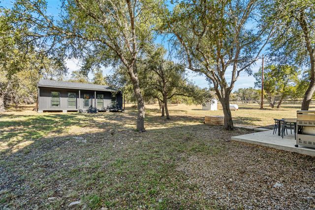 310 Saddle Blanket DR, Dripping Springs, TX 78620
