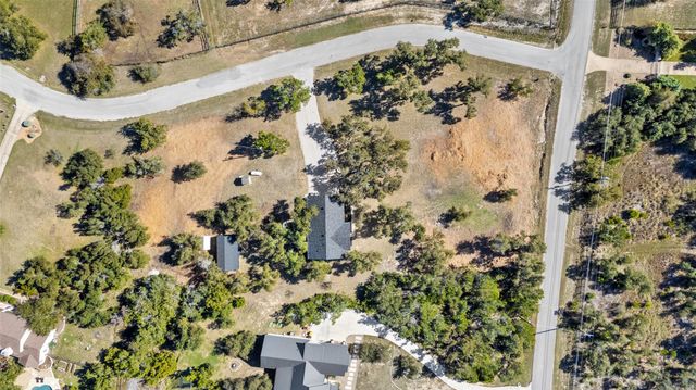 310 Saddle Blanket DR, Dripping Springs, TX 78620