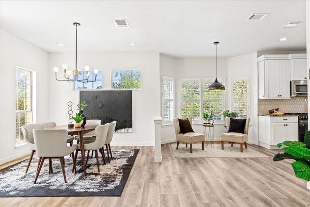 310 Saddle Blanket DR, Dripping Springs, TX 78620