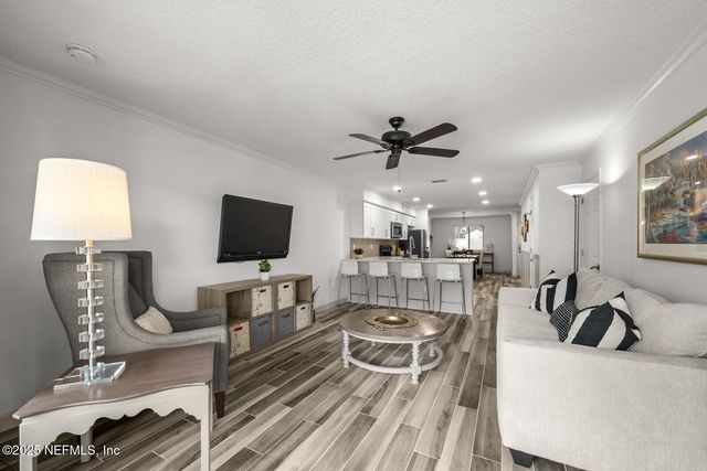 5811 ATLANTIC Boulevard 153, Jacksonville, FL 32207