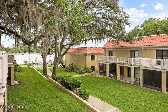 5811 ATLANTIC Boulevard 153, Jacksonville, FL 32207