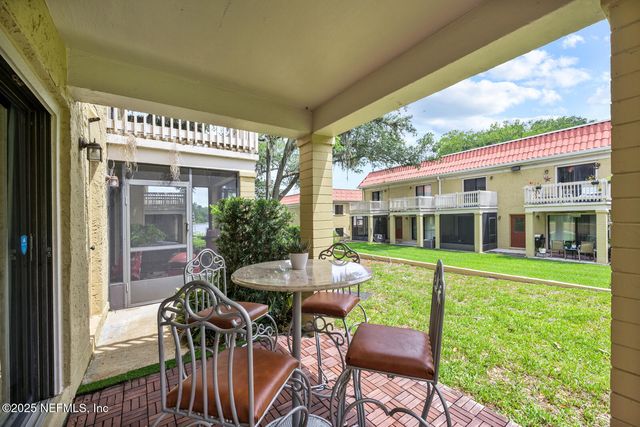 5811 ATLANTIC Boulevard 153, Jacksonville, FL 32207