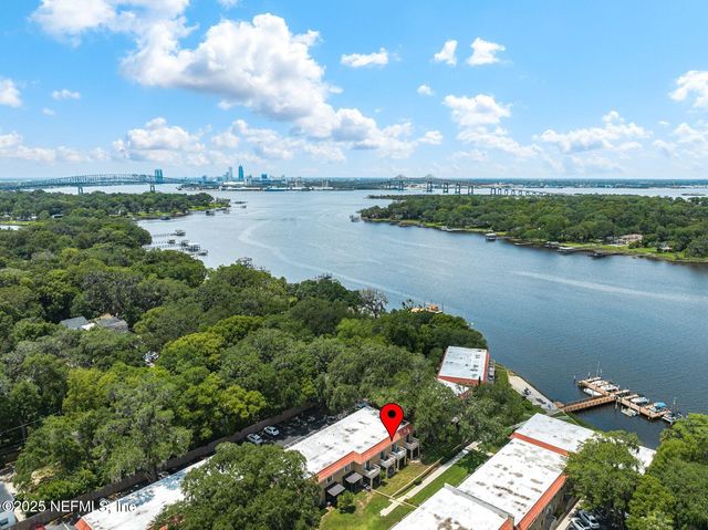 5811 ATLANTIC Boulevard 153, Jacksonville, FL 32207