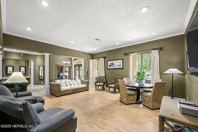 5811 ATLANTIC Boulevard 153, Jacksonville, FL 32207