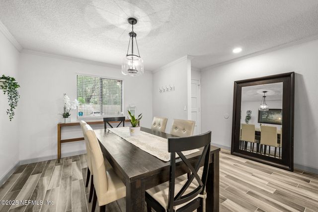 5811 ATLANTIC Boulevard 153, Jacksonville, FL 32207