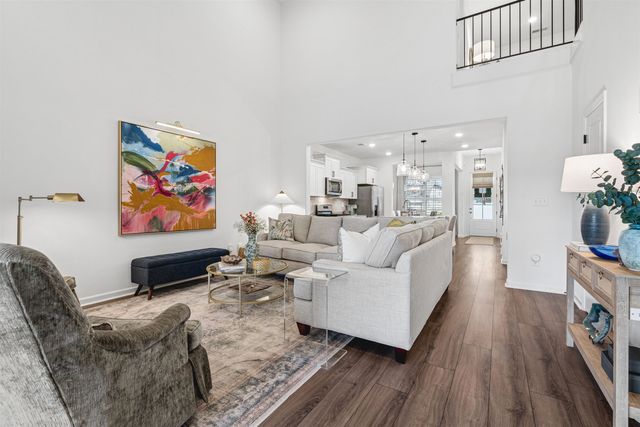 340 ST ANDREWS DR, Oakland, TN 38060