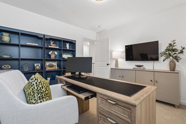 340 ST ANDREWS DR, Oakland, TN 38060