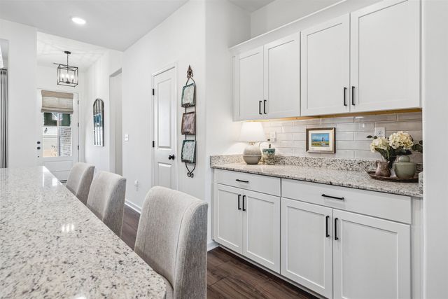 340 ST ANDREWS DR, Oakland, TN 38060