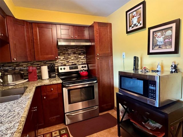 3909 N Ocean Boulevard 208, Fort Lauderdale, FL 33308