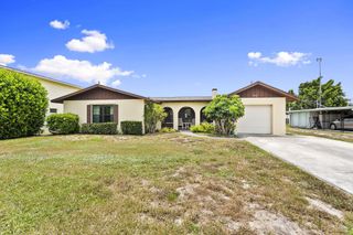 5216 SE Orange Street, Stuart, FL 34997