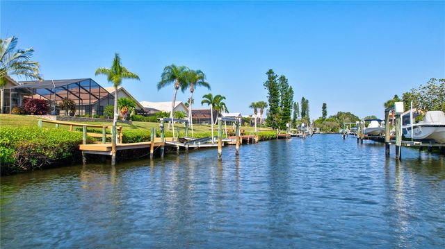 104 INLETS BOULEVARD 104, Nokomis, FL 34275