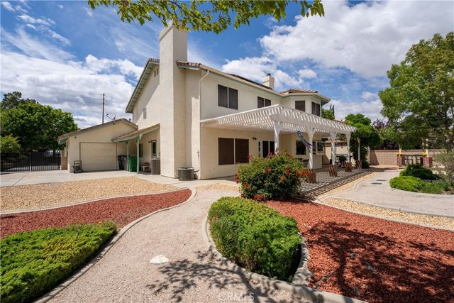 41202 Elsdale, Palmdale, CA 93551