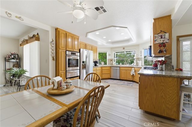 41202 Elsdale, Palmdale, CA 93551