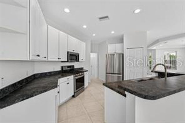 209 SELA COVE CIRCLE, Apollo Beach, FL 33572