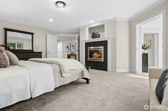 10806 SE 16th Street, Bellevue, WA 98004