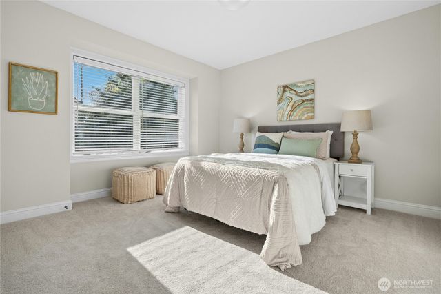 10806 SE 16th Street, Bellevue, WA 98004