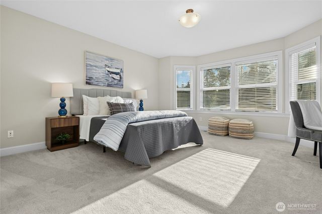 10806 SE 16th Street, Bellevue, WA 98004