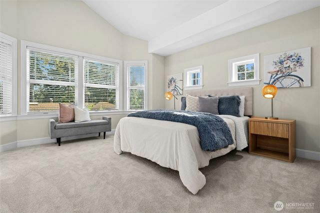 10806 SE 16th Street, Bellevue, WA 98004