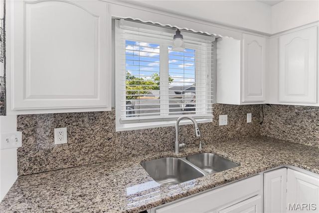 2932 Mockingbird Lane, Granite City, IL 62040