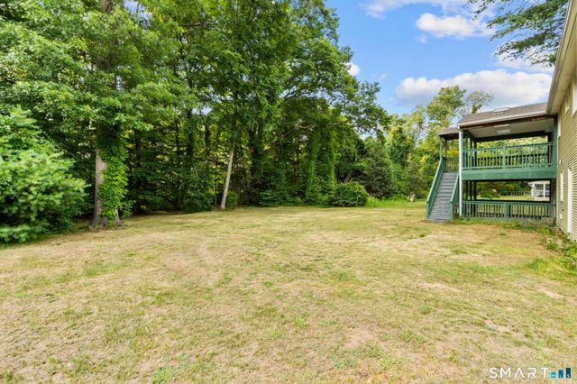 14 Briar Lane, Bloomfield, CT 06002