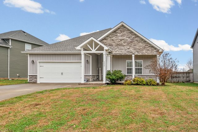 105 Sycamore Hill Dr, Clarksville, TN 37042