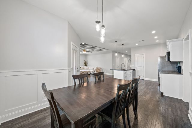 105 Sycamore Hill Dr, Clarksville, TN 37042