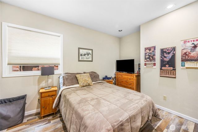 6591 NE North Shore Road, Belfair, WA 98528