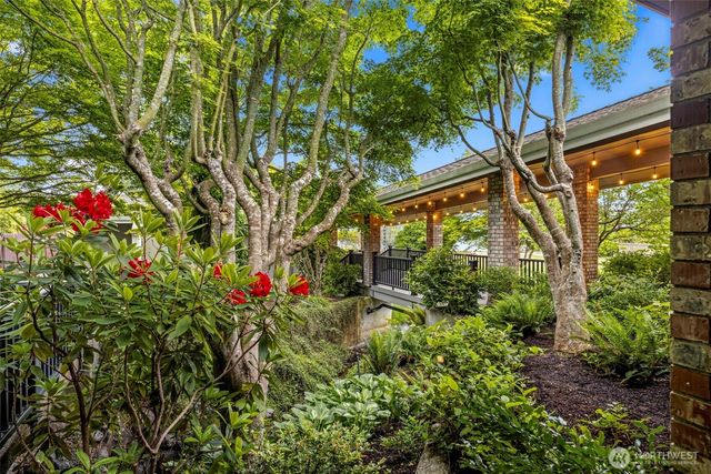 6591 NE North Shore Road, Belfair, WA 98528