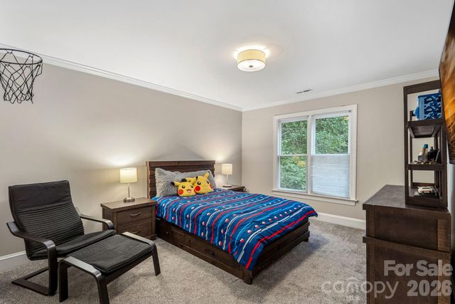 5634 Camelot Drive, Charlotte, NC 28270