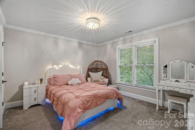 5634 Camelot Drive, Charlotte, NC 28270