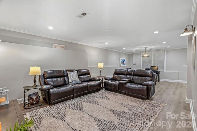 5634 Camelot Drive, Charlotte, NC 28270