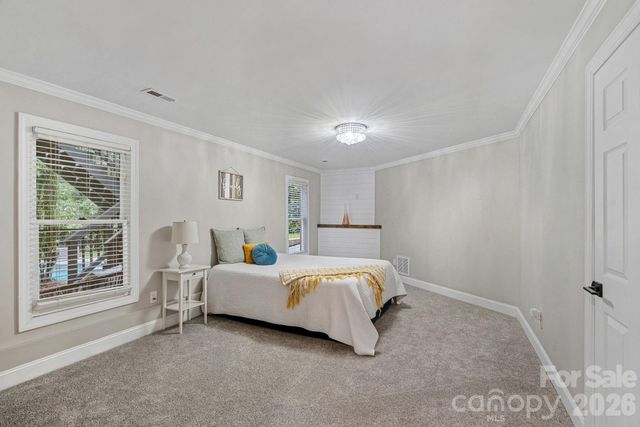 5634 Camelot Drive, Charlotte, NC 28270