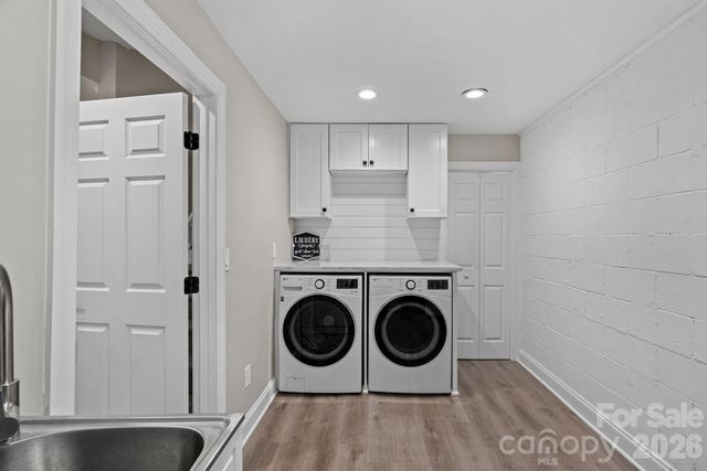 5634 Camelot Drive, Charlotte, NC 28270
