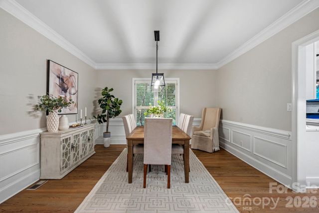 5634 Camelot Drive, Charlotte, NC 28270
