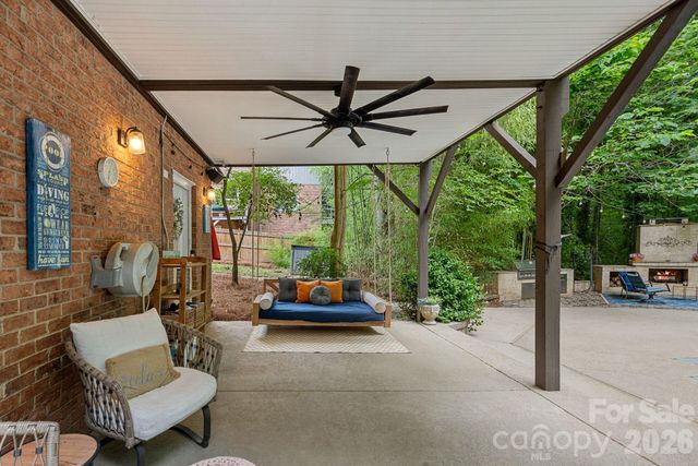5634 Camelot Drive, Charlotte, NC 28270