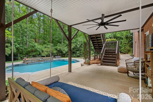 5634 Camelot Drive, Charlotte, NC 28270