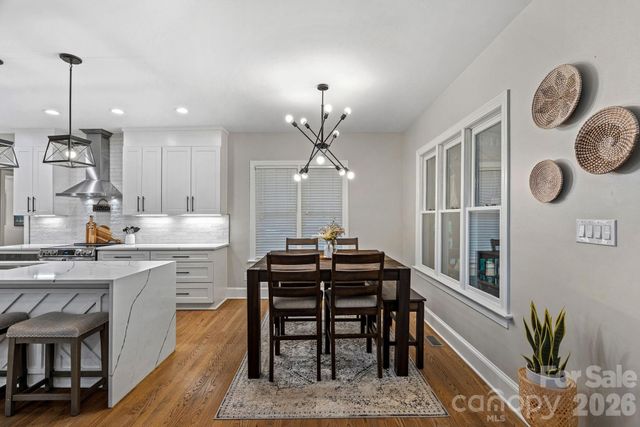 5634 Camelot Drive, Charlotte, NC 28270