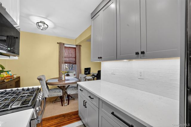 824 Palmer 2D, Bronxville, NY 10708