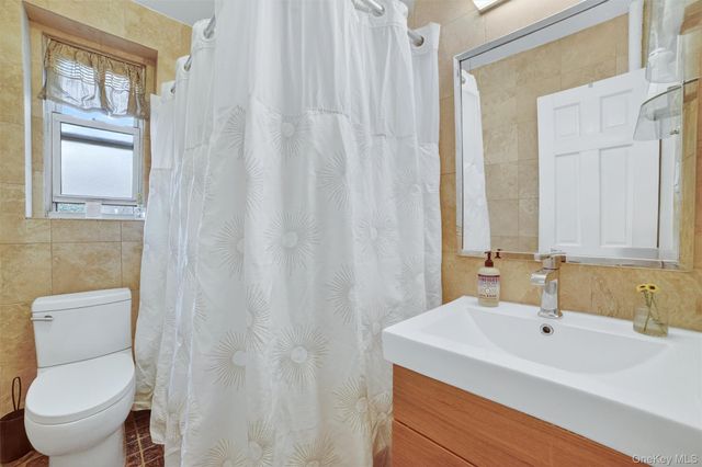 824 Palmer 2D, Bronxville, NY 10708