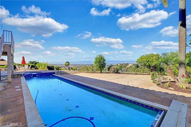 28 Montecillo Drive, Rolling Hills Estates, CA 90274