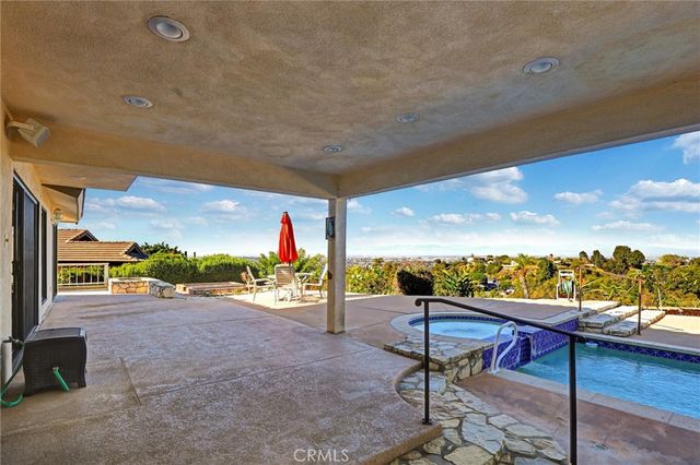 28 Montecillo Drive, Rolling Hills Estates, CA 90274