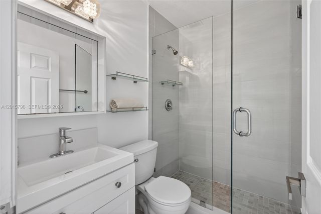11248 NW 56th St, Doral, FL 33178