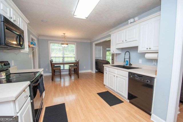 1368 Glass Bridge Road, Lagrange, GA 30240