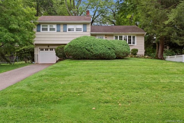 24 Marcia Lane, New City, NY 10956